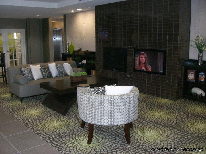 Holiday Inn Express Hays By Ihg Интерьер фото